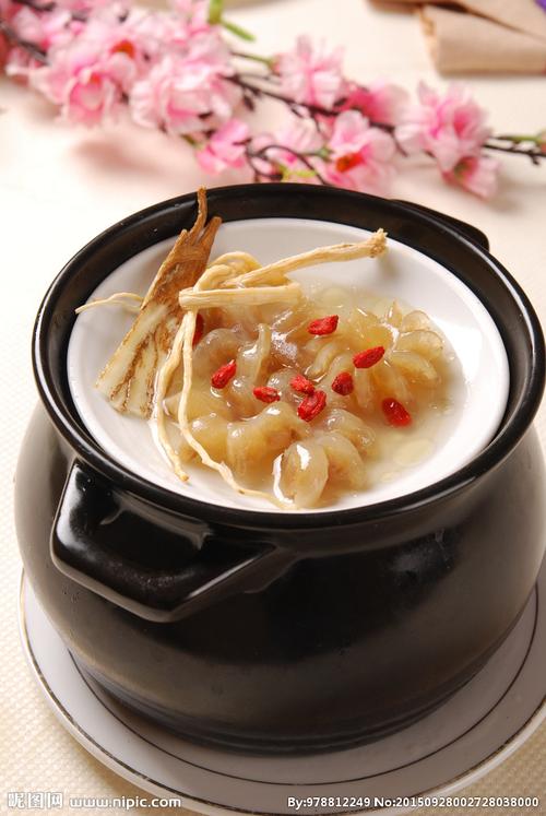 滋补牛鞭汤图片