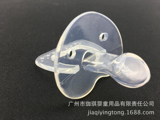 安抚奶嘴 食品级小孩奶嘴 全硅胶扁头圆头宝宝安抚玩嘴 假奶嘴