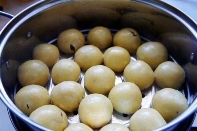 地道的东北粘豆包来啦,掌握这2个做法,粘豆包软糯好吃