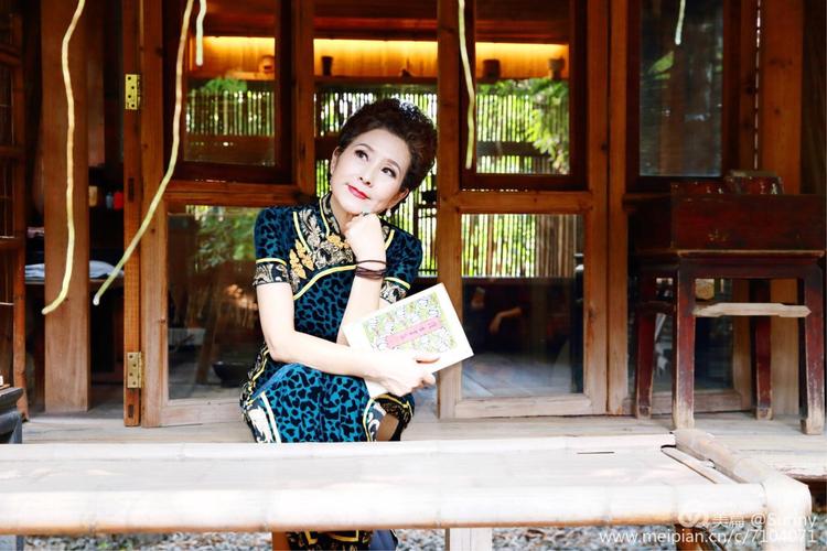 美丽同行优雅相伴一一旗袍文化使者曹美丽