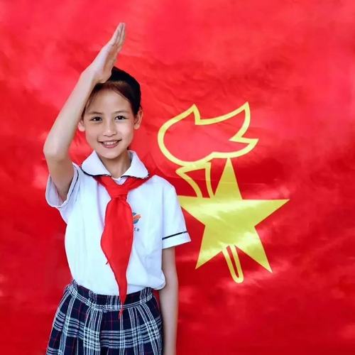 奥森小学一年级『红领巾奖章』争章启动课:六会——会