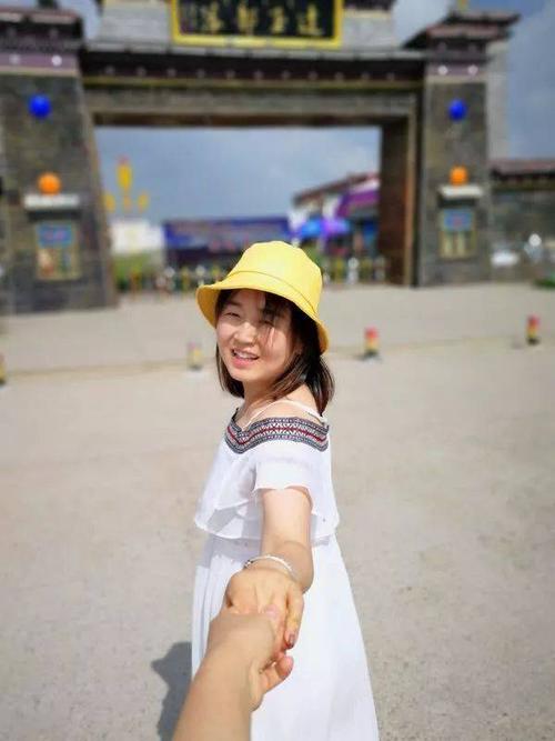 我是来自陕西的胡文静同学,毕业于陕西科技大学.