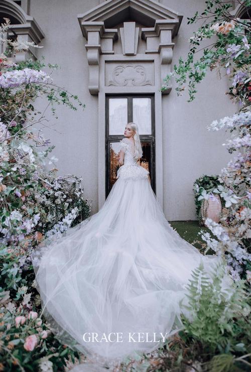 gracekelly全新系列婚纱奢华亮相
