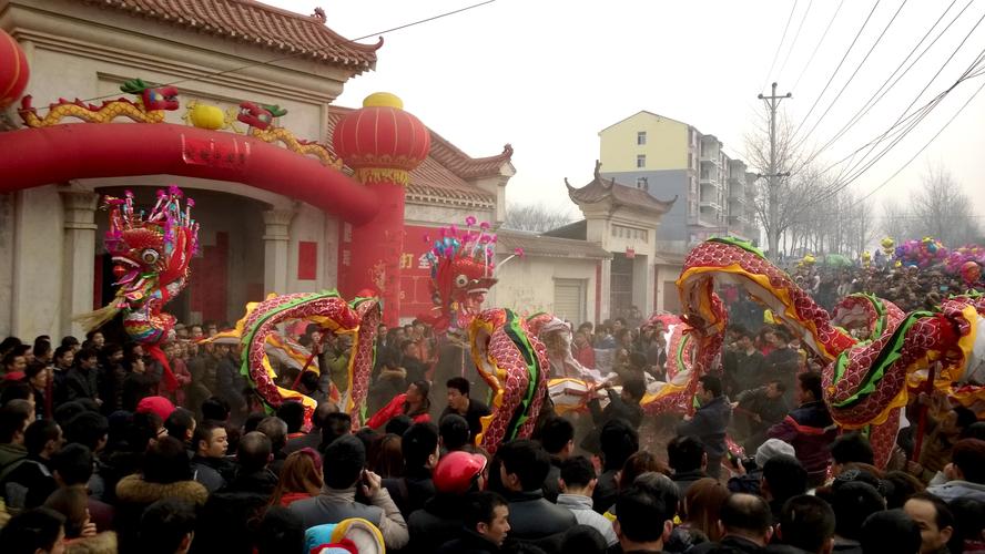 正月十三看龙灯