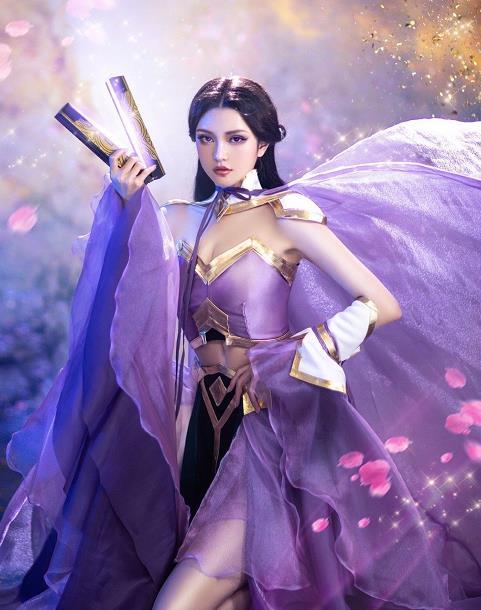 周扬青cos紫霞仙子,"断崖裙"超美,网友:当年紫霞就该她演