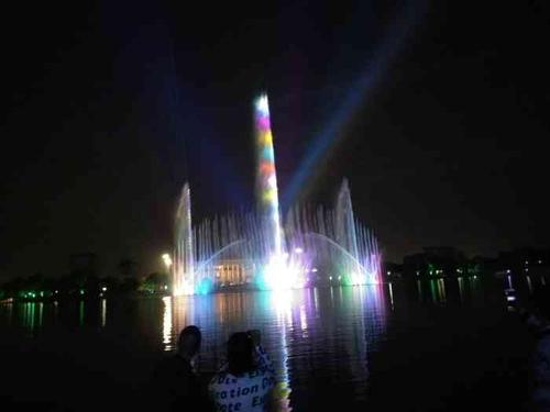 七一广场-"嘉兴【七一广场】,位于南湖区烟雨路.这里.