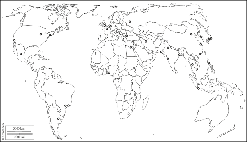 世界(欧洲和非洲的中心) : 免费地图, 免费的空白地图, 免费的轮廓