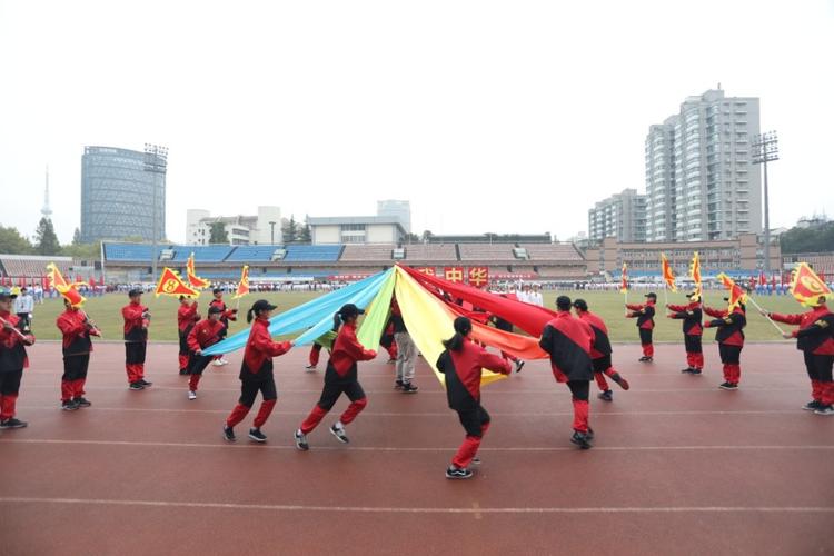杭州这所学校运动会开幕式创意满满!