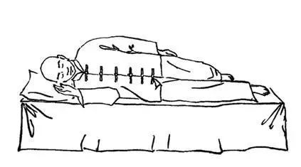 其次,是要吉祥卧