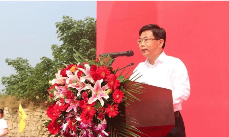 山水集团总裁李会宝,县领导杨旭东,王秀成,宋广炎,赵敬成,范嘉池出席