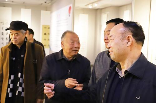 暨创作基地启用 写美篇      原中共晋城市委常委,宣传部长赵魁元同志