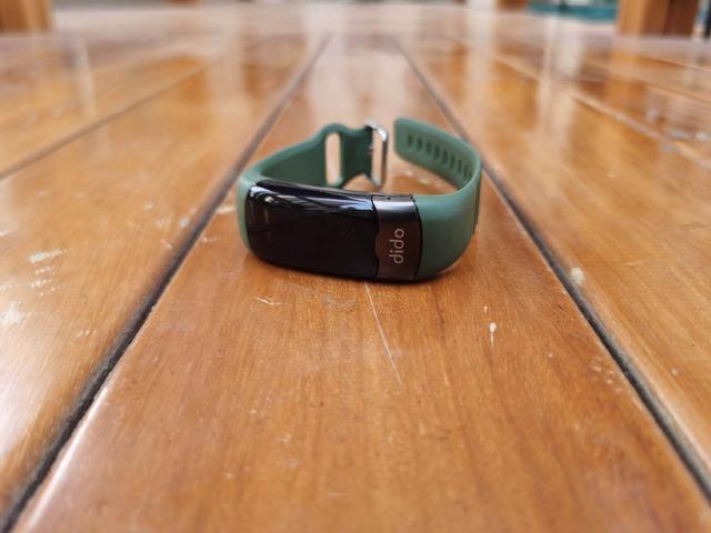 didoy2手环深度测评不到400能进行血压心率监测太强了
