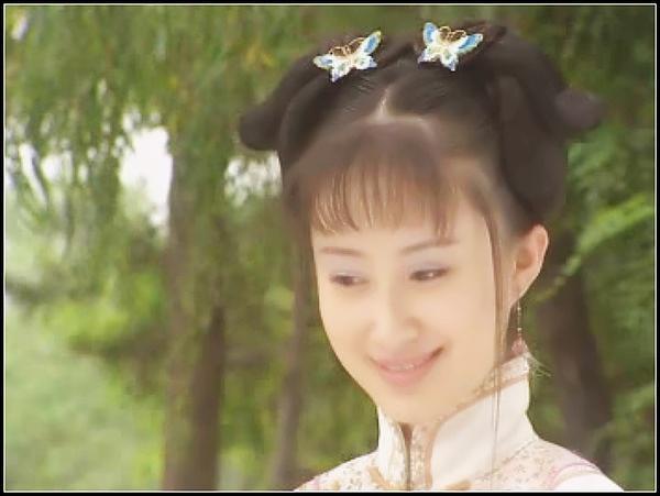 舒畅所饰董鄂妃.