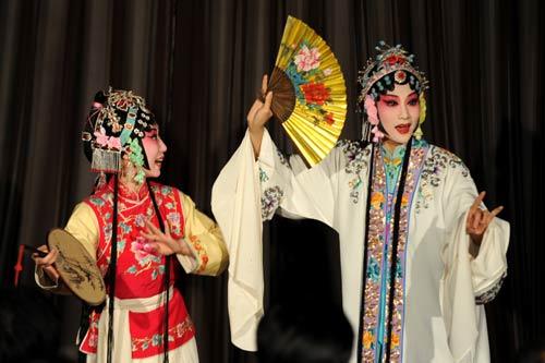 [综合]《中国昆曲600年全景》在大剧院开展