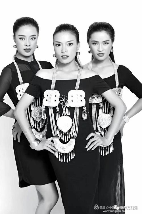 太阳女组合,27号下午到,3个人女