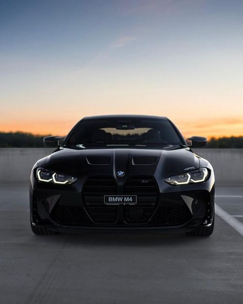 宝马m4雷霆版谁会不喜欢这么一辆纯粹的性能车呢