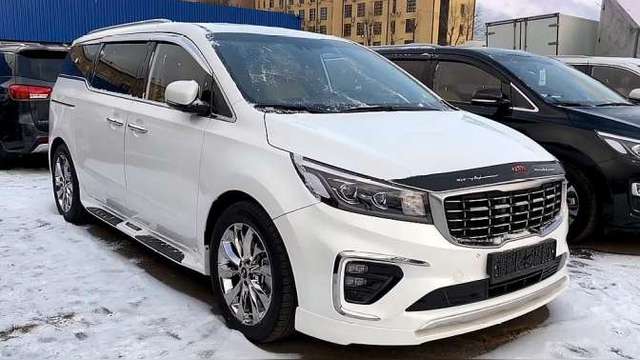 2020款起亚商务车carnival到货,全方位了解后,我放弃了别克gl8