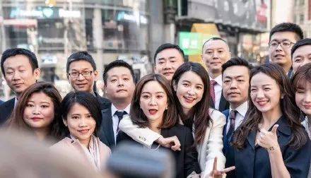 "地表最强带货"张大奕,为啥带不起股价?