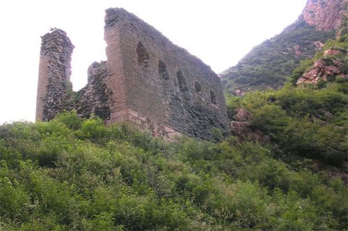 喜峰雄关大刀园