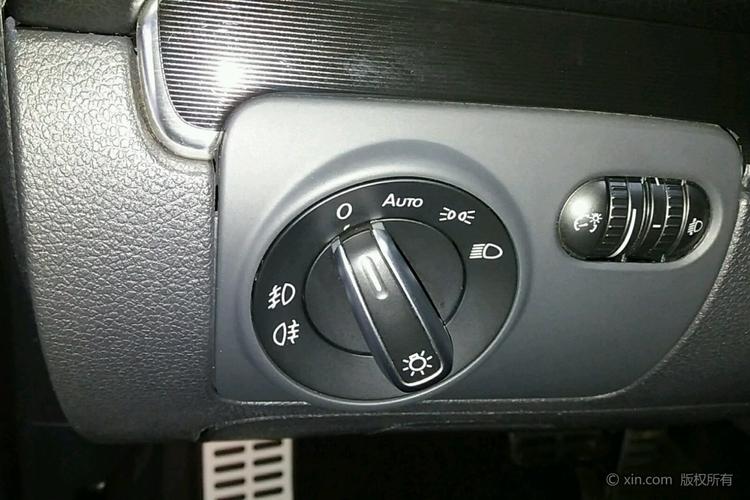 大众高尔夫(进口)大灯开关