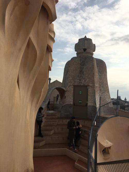 巴塞罗纳高迪设计作品米拉之家