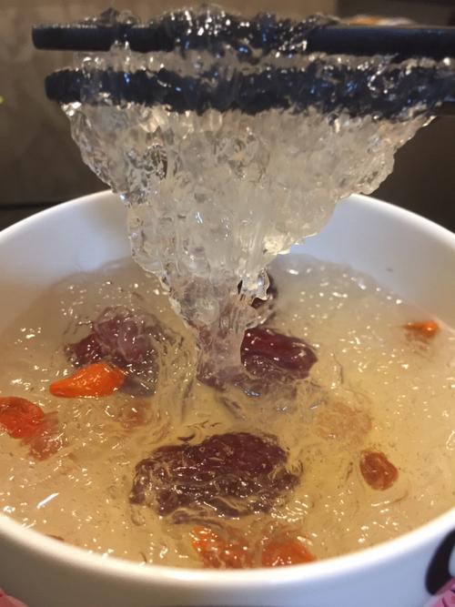 红枣枸杞燕窝