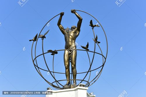 人与和平鸽,雕塑艺术,文化艺术,摄影,汇图网www.huitu.com