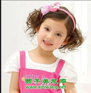 女宝宝短发型绑扎方法效果图(4)