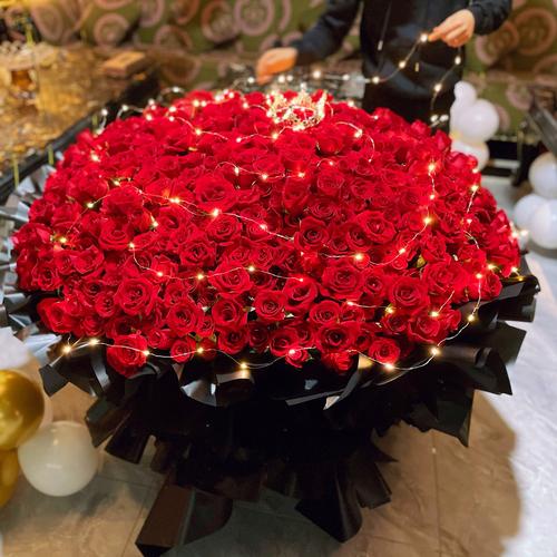 999朵红玫瑰花束上海鲜花速递北京广州同城告白送女友