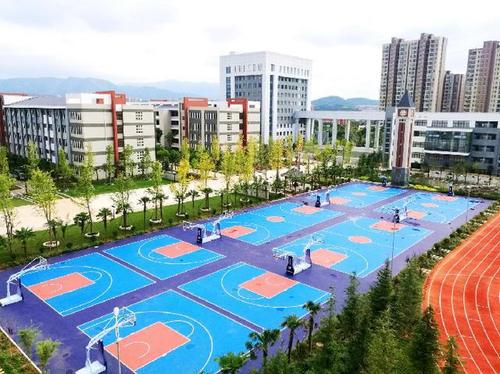 「昆滇名高中」云南师大附中呈贡校区:建在呈贡的师大