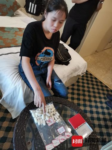 民警辗转国内多个省市和缅甸,与狡猾毒贩展开数百天的较量,最终成功