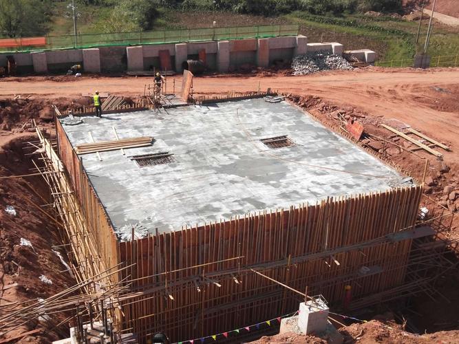 事故水池混凝土浇筑完