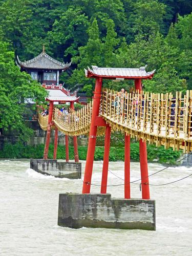 难忘的旅程:国家重点风景名胜区都江堰游记