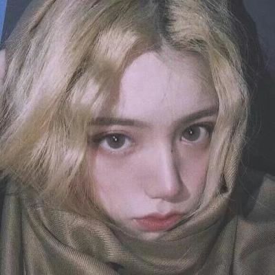 温柔可爱女生头像伤感图片