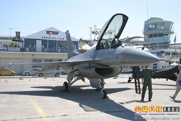 f-16战斗机