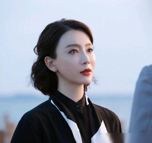 电视剧《完美关系》,女主角遭人讨厌,配角陈数网友纷纷受表扬