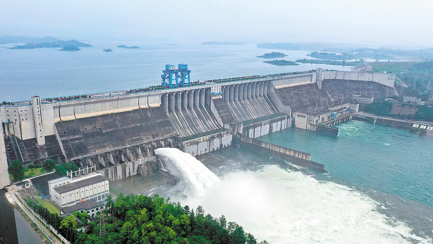  p>湖北丹江口水库是 a target="_blank" href="/item/南水北调中线
