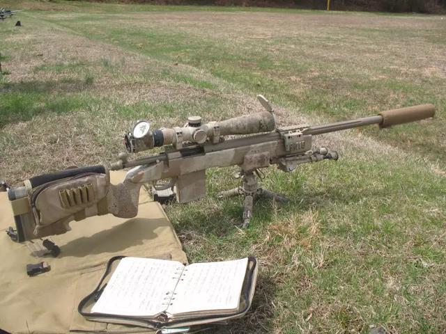 如果用来打人,更便宜的m40和m24   也是一种很优秀的狙击步枪