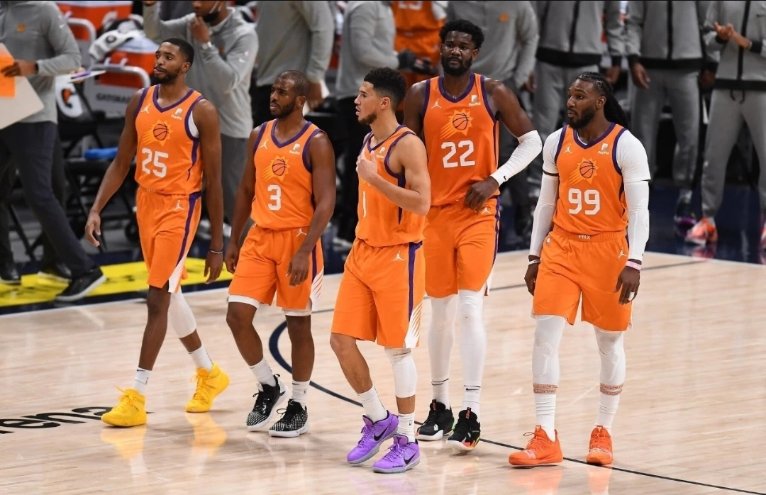 太阳队胜湖人队保罗生涯助攻总数破1万詹姆斯能否实现反超