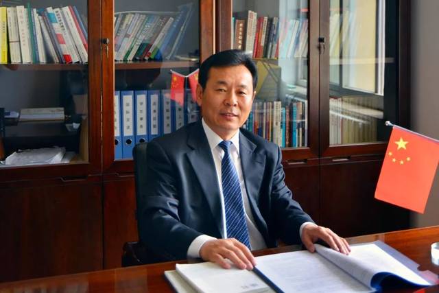 大连民族大学校长刘玉彬
