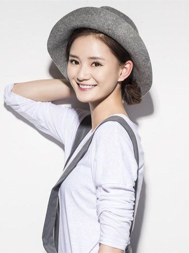 女演员馨子青春写真手机壁纸