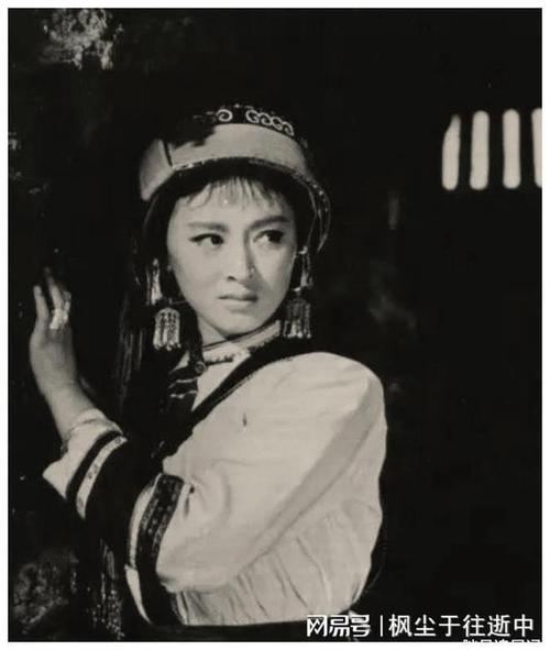 "永远的阿诗玛"杨丽坤去世已22年,丈夫唐凤楼的痴爱