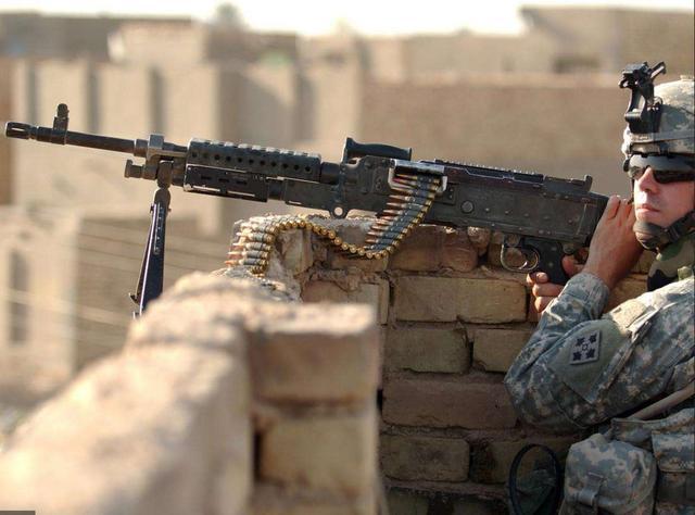 美特种部队新机枪亮相mg338重量较轻但威力却不容小觑