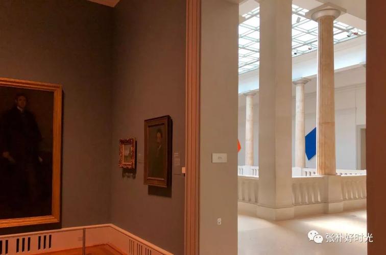 徜徉在芝加哥艺术学院博物馆.