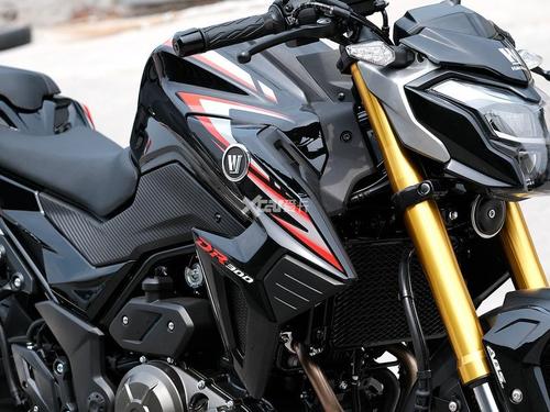 没有铃木标反而更贵了豪爵dr300实拍