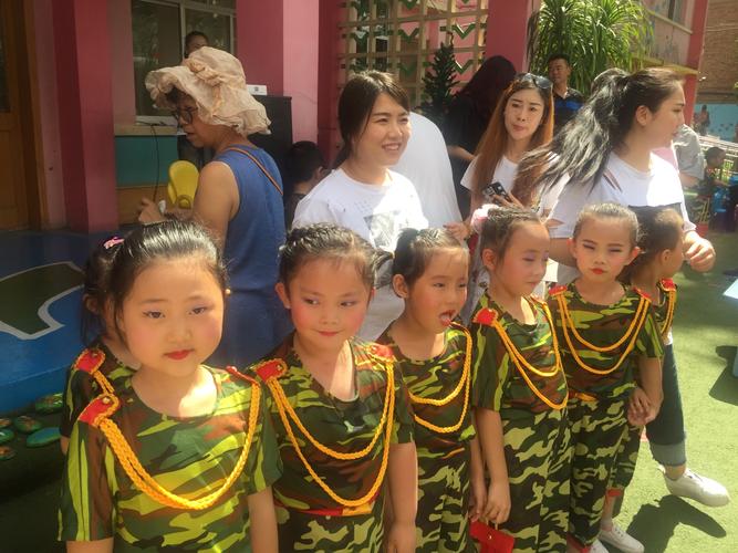 兰州陆军总院幼儿园15级二班