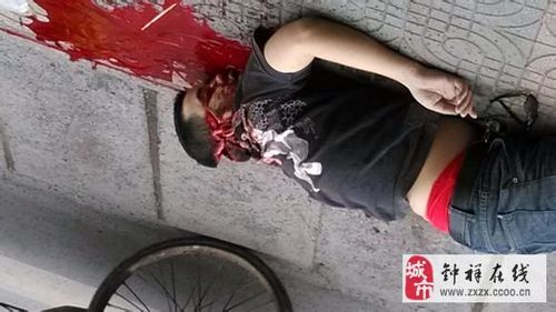 利川街头发生命案 目击者称受害者头部被砍(图)