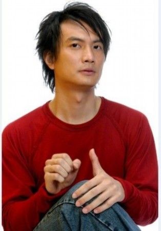 李泉微博 李泉的腿怎么了_阿云嘎repo