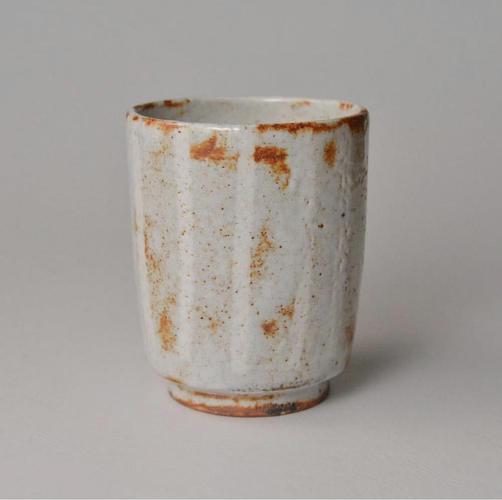 北大路鲁山人陶瓷作品:志野茶杯