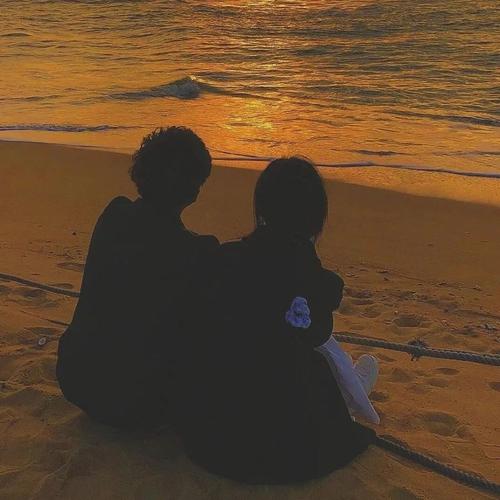 唯美意境情侣头像·落日·剪影|"从此,有人问我粥可温